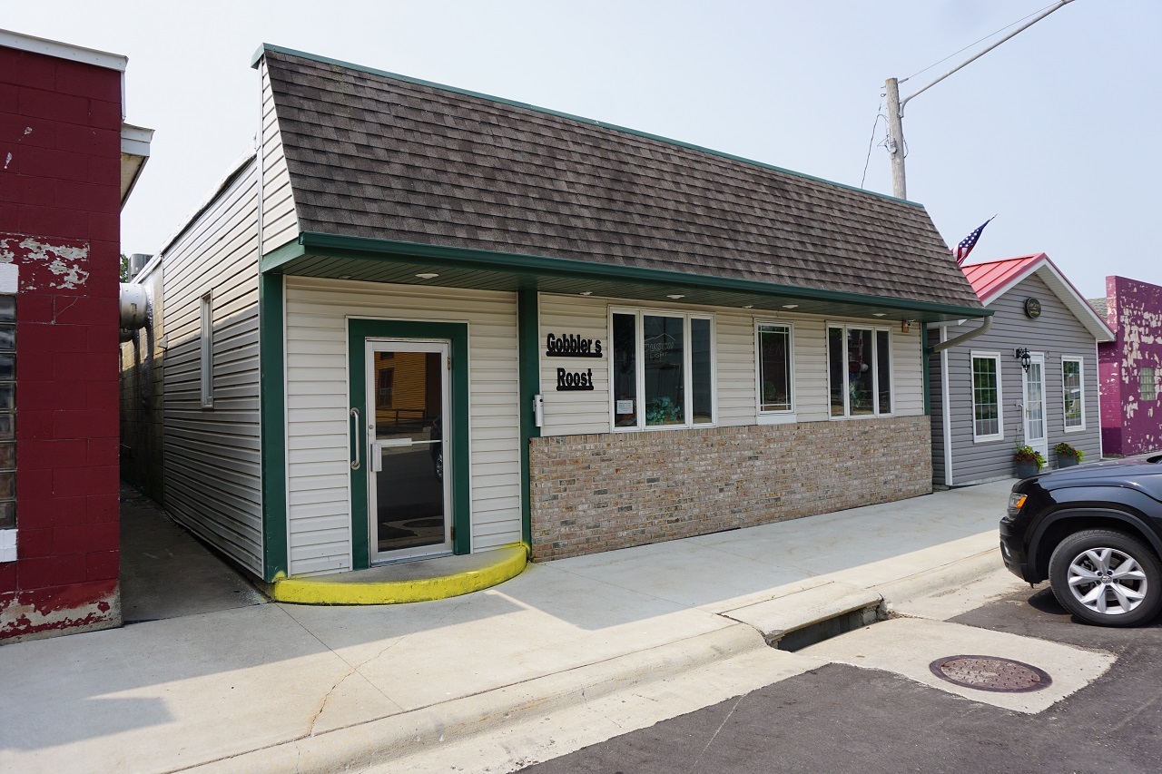 306 3rd St, Grafton, IA for sale Building Photo- Image 1 of 24