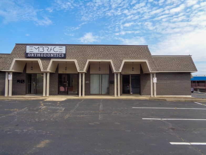 3903-3913 S Lynn Ct, Independence, MO for lease - Building Photo - Image 2 of 46