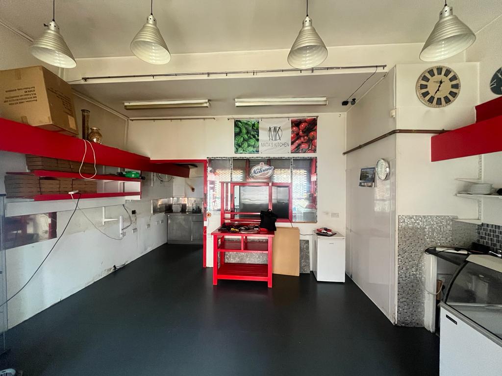 176 Quarry St, Hamilton for lease Interior Photo- Image 1 of 3