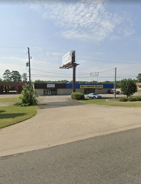 920 W Loop 281, Longview, TX for lease - Building Photo - Image 2 of 12