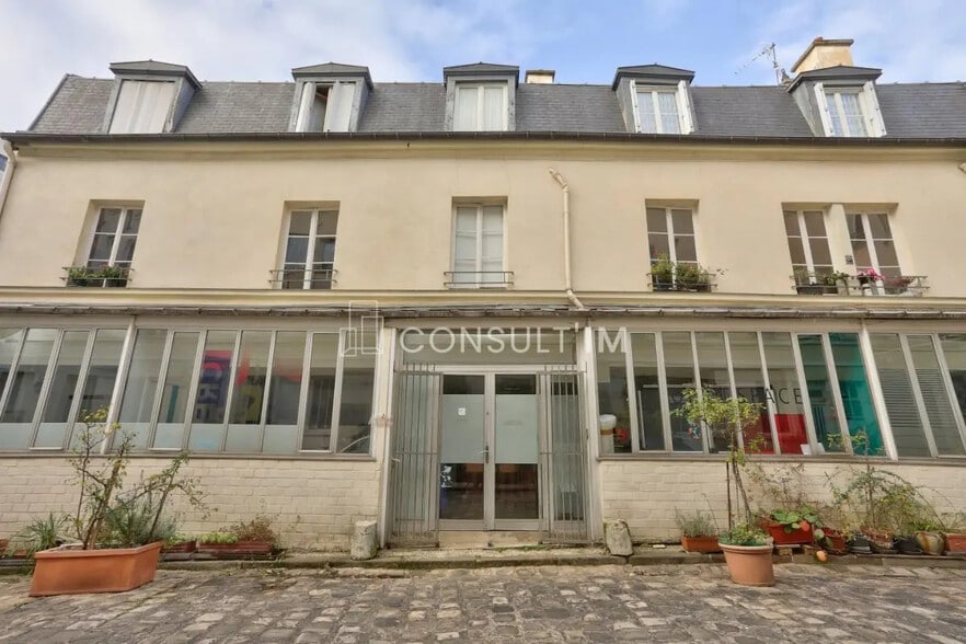 Office in Paris for lease - Building Photo - Image 2 of 7