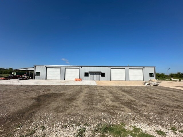 750 Wible Rd, Sherman, TX for lease Building Photo- Image 1 of 17