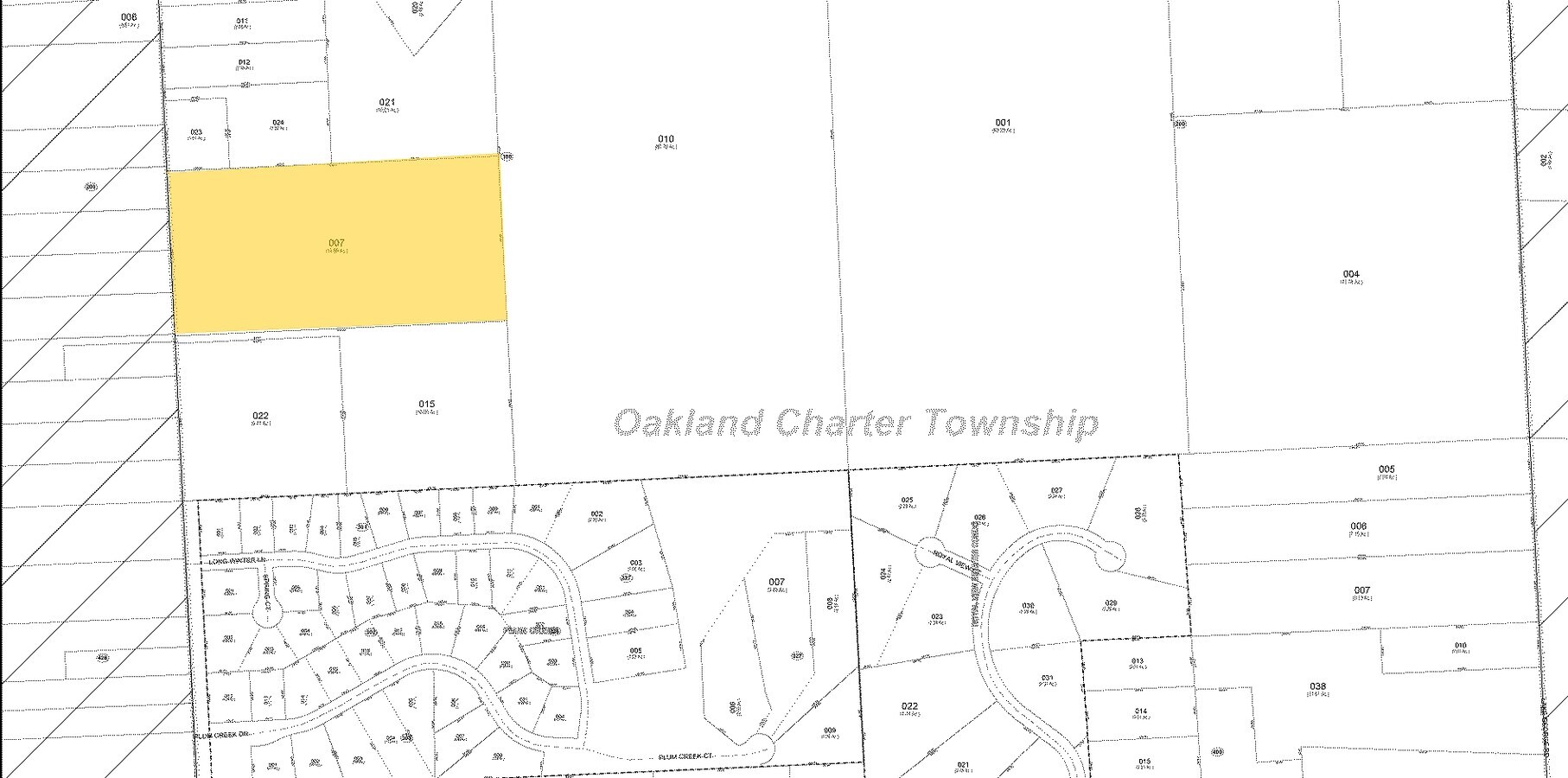 2425 Adams Rd, Oakland Township, MI 48363