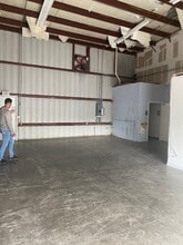 2621 NE 9th Ave, Cape Coral, FL for lease Interior Photo- Image 1 of 6