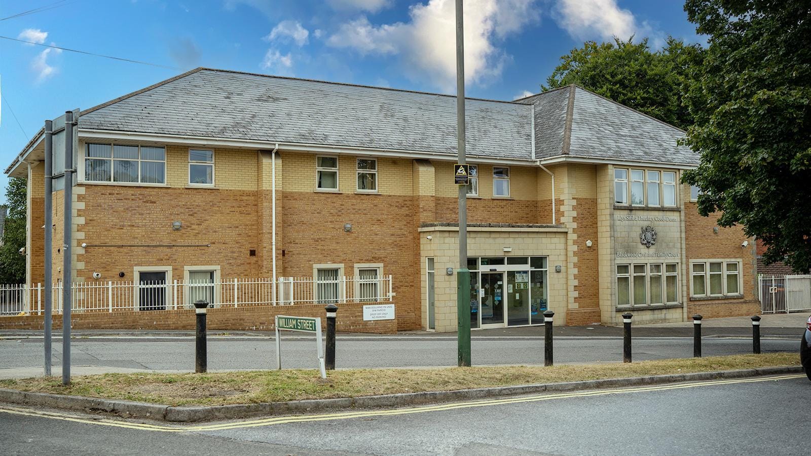 8 Hall St, Blackwood for sale Primary Photo- Image 1 of 1