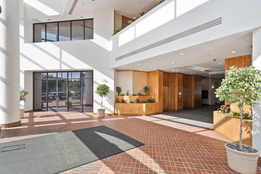 17800 Castleton St, City Of Industry, CA for lease - Building Photo - Image 3 of 4