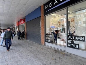 London Rd, Redhill for lease Building Photo- Image 2 of 2