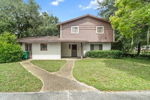 4933 E Arbor Street, Inverness, Florida 34452 - Convenience Store