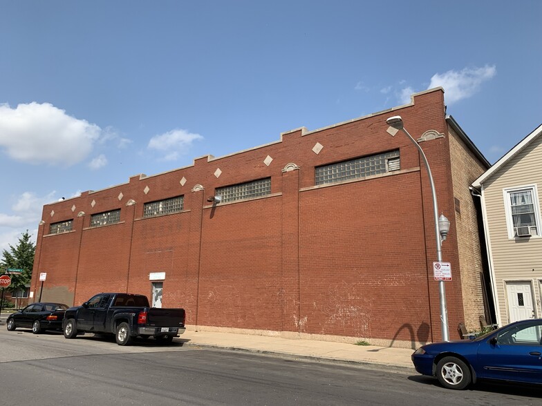 2956 W 38th St, Chicago, IL for sale - Building Photo - Image 1 of 6