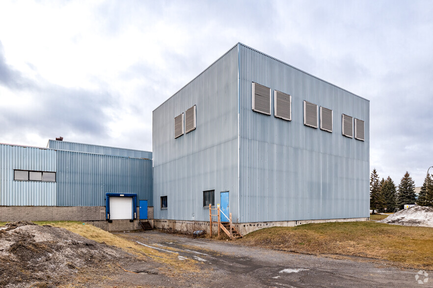 12180 Boul Industriel, Montréal, QC for sale - Building Photo - Image 2 of 3