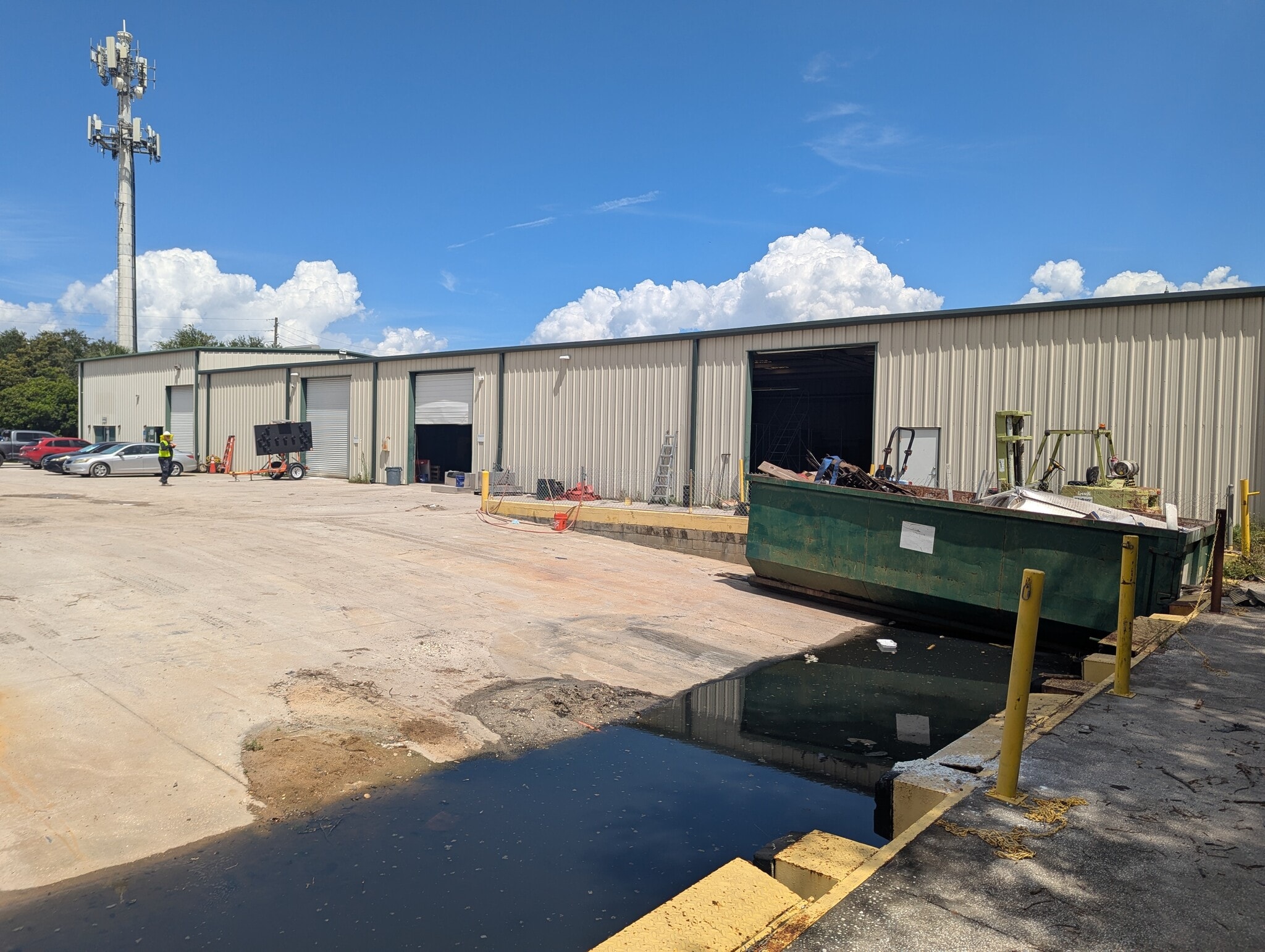 10755 49th St N, Clearwater, FL for lease Interior Photo- Image 1 of 1