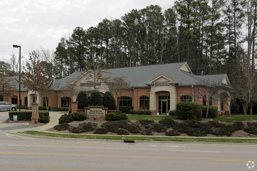 1100 NW Maynard Rd, Cary, NC for sale - Primary Photo - Image 1 of 1