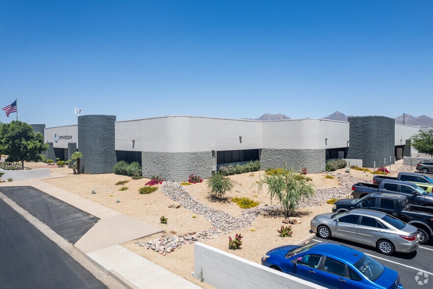 Industrial in Scottsdale, AZ for sale - Primary Photo - Image 1 of 1
