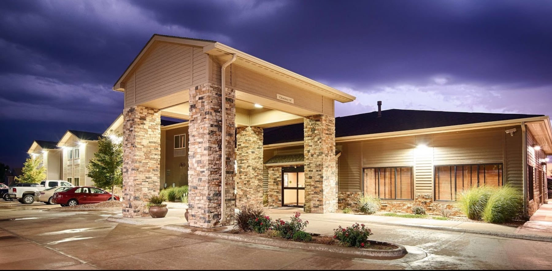 515 W Kansas Ave, Greensburg, KS 67054