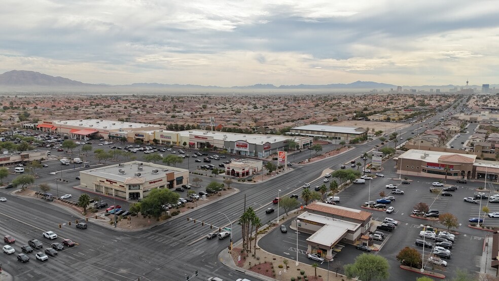 1465 W Craig Rd, North Las Vegas, NV for lease - Building Photo - Image 1 of 7