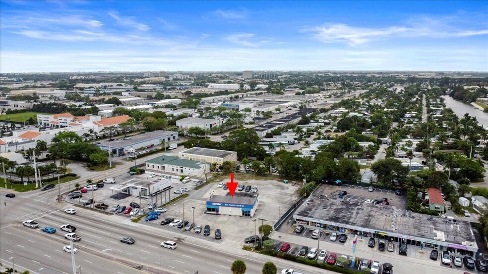 2008 Okeechobee Blvd, West Palm Beach, FL for sale - Building Photo - Image 2 of 35