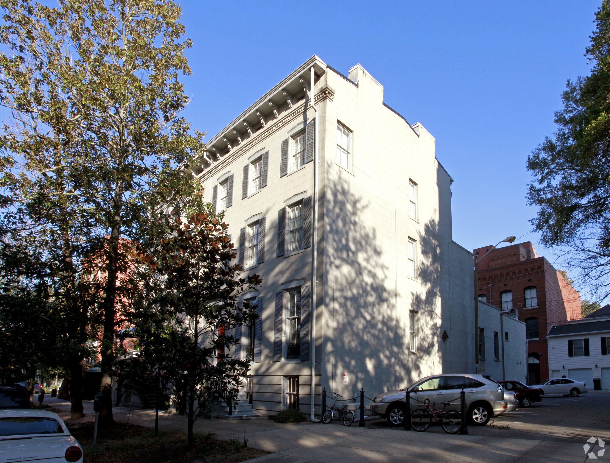 6 E Liberty St, Savannah, GA for sale Primary Photo- Image 1 of 1