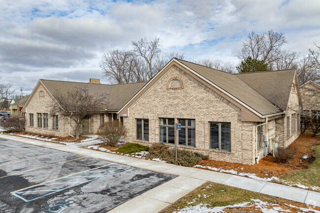 More details for 2410 Woodlake Dr, Okemos, MI - Office for Sale