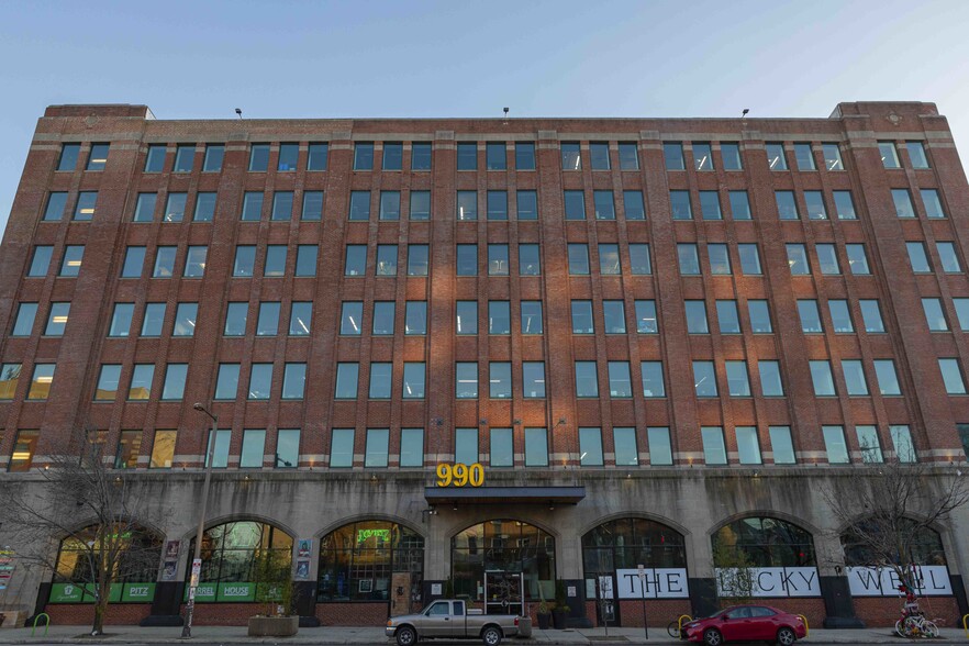 990 Spring Garden St, Philadelphia, PA for lease - Building Photo - Image 1 of 10