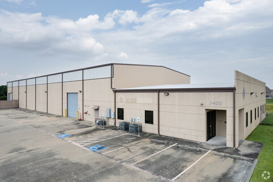 3400 Awesome Ln, Deer Park, TX for sale - Building Photo - Image 1 of 1