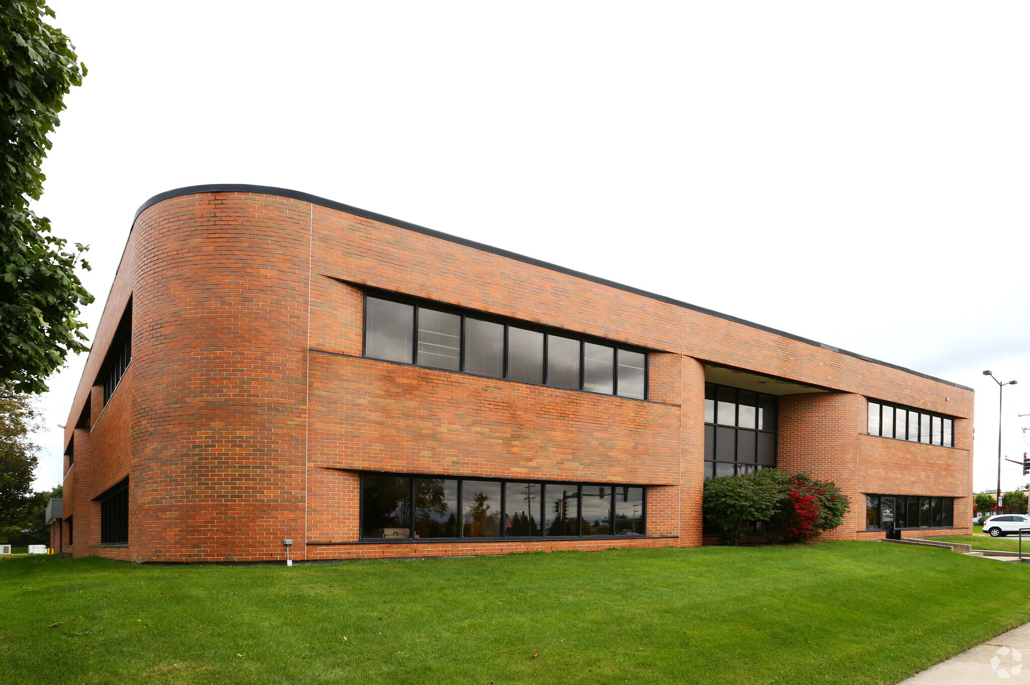 1 N Constitution Dr, Aurora, IL for sale Primary Photo- Image 1 of 1