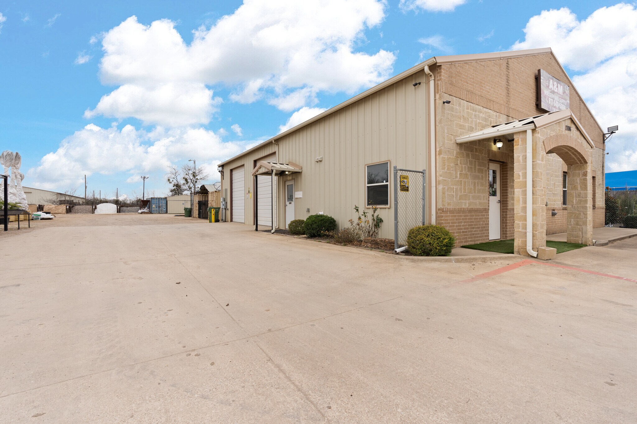 1108 Wood Ln, Arlington, TX for sale Building Photo- Image 1 of 1