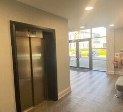 Oakwater Ave, Cheadle for lease Building Photo- Image 1 of 11