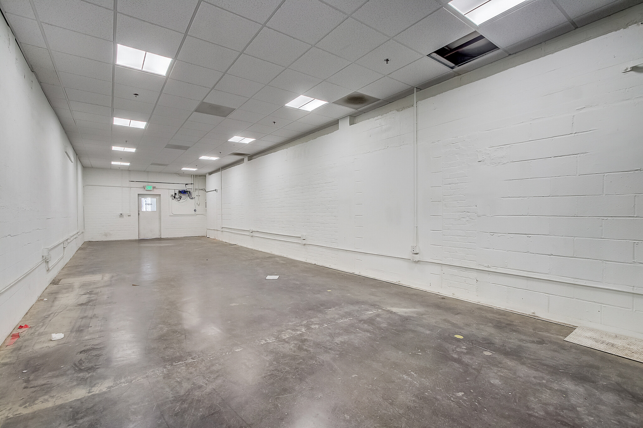 6311 Romaine St, Los Angeles, CA for lease Interior Photo- Image 1 of 5