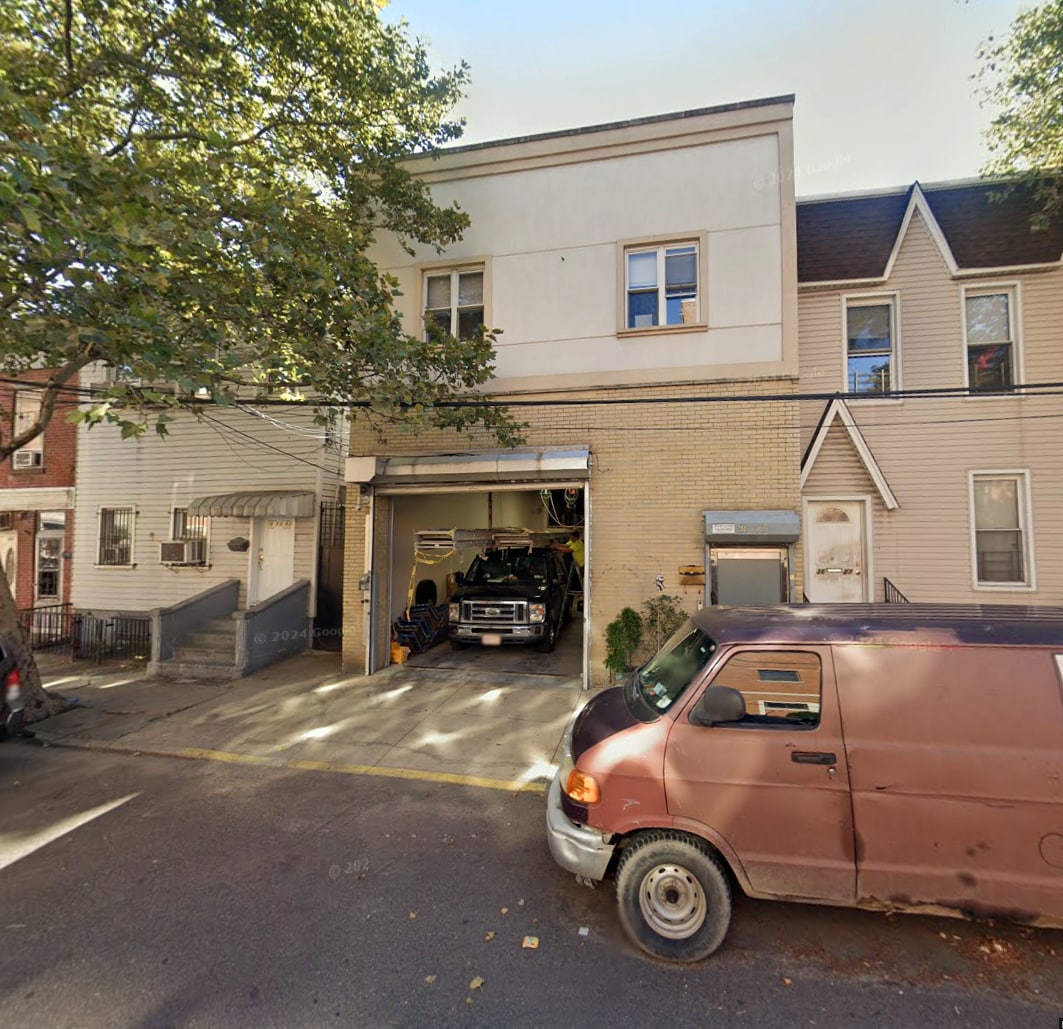 36-25 12th St, Long Island City, NY for lease Interior Photo- Image 1 of 1