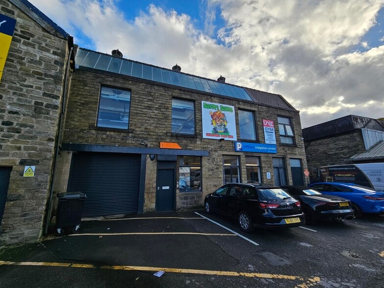 New Mill Rd, Honley for sale - Building Photo - Image 1 of 1