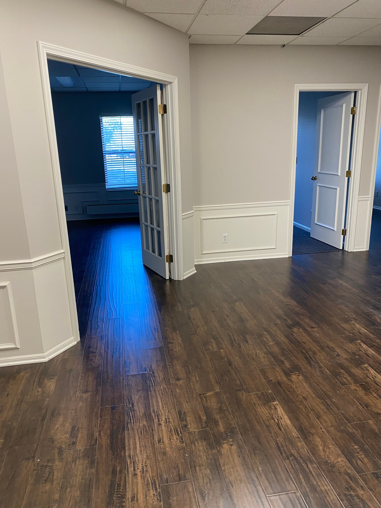 4444 N Belleview Ave, Kansas City, MO 64116 Corporate Hills