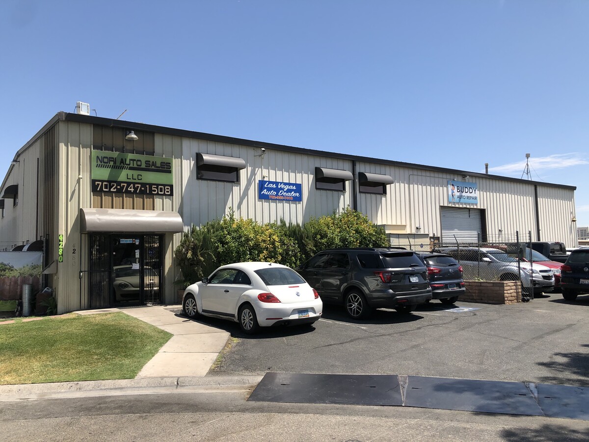 4280 W Tompkins Ave, Las Vegas, NV 89103