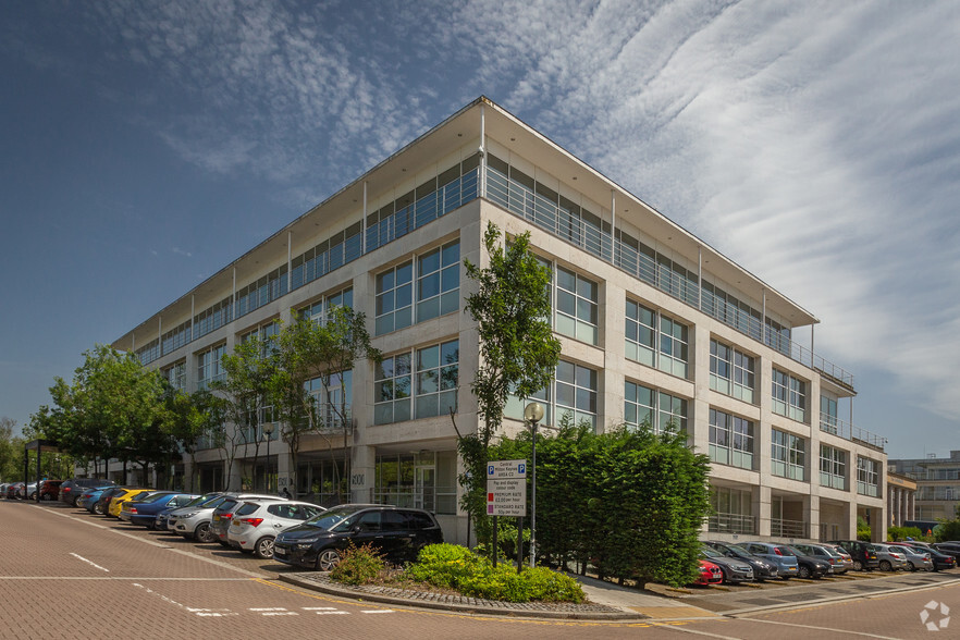 450-500 Silbury Blvd, Milton Keynes for lease - Building Photo - Image 1 of 7