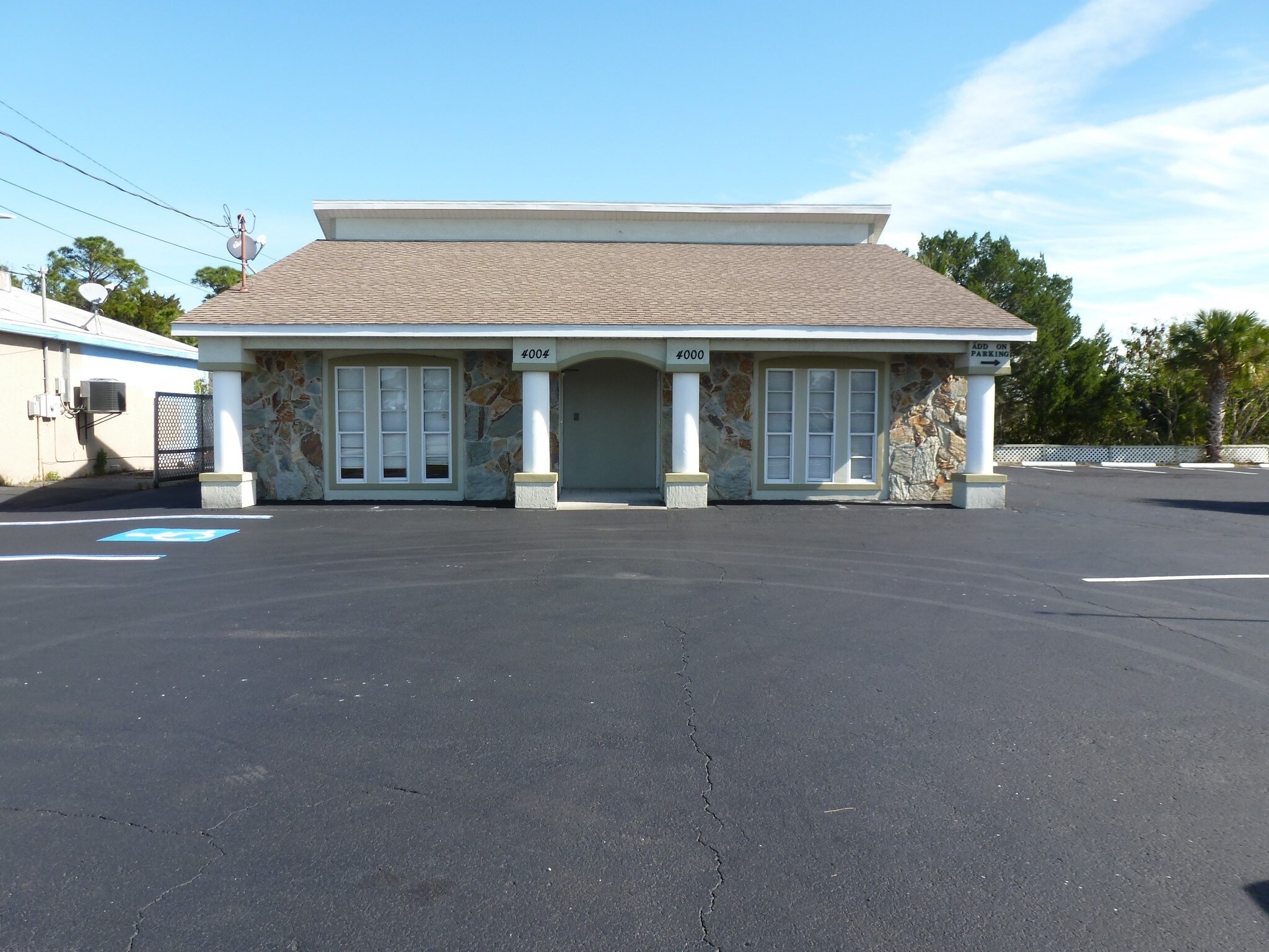 4000-4006 Shoal Line Blvd, Hernando Beach, FL for sale Primary Photo- Image 1 of 1