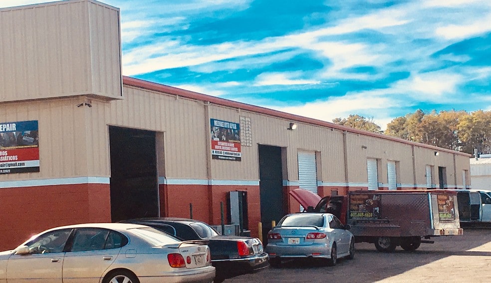 4802 Distribution Ct, Orlando, FL for lease - Primary Photo - Image 1 of 7