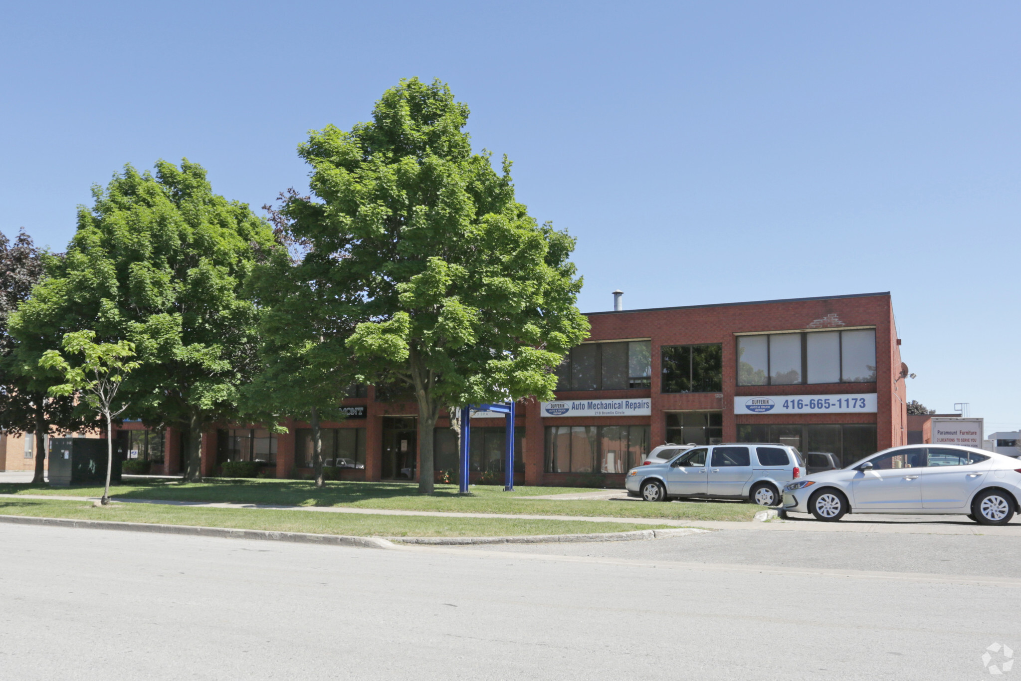 210 Drumlin Cir, Vaughan, ON for lease Primary Photo- Image 1 of 6