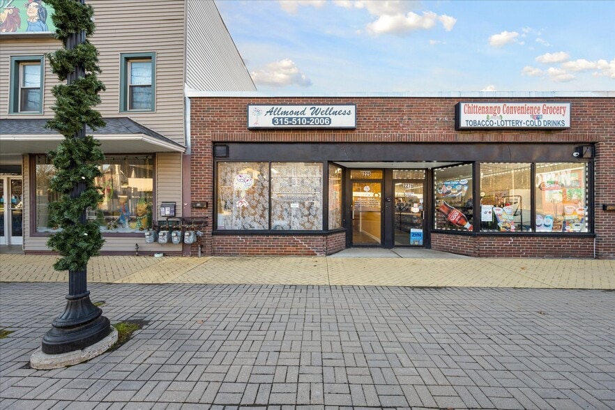 225 Genesee St, Chittenango, NY for lease - Building Photo - Image 1 of 26