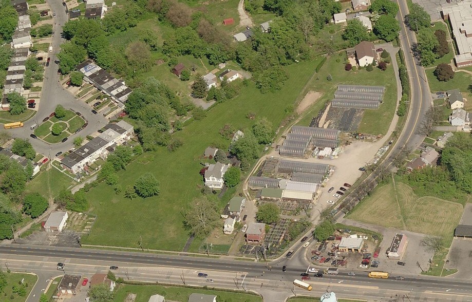 3068 New Castle Ave, New Castle, DE 19720