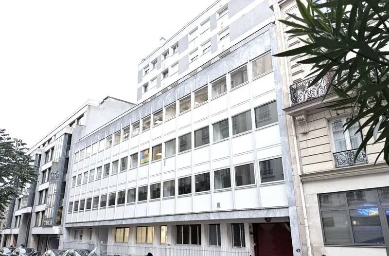 9 Rue Du Delta, Paris for lease - Building Photo - Image 3 of 13