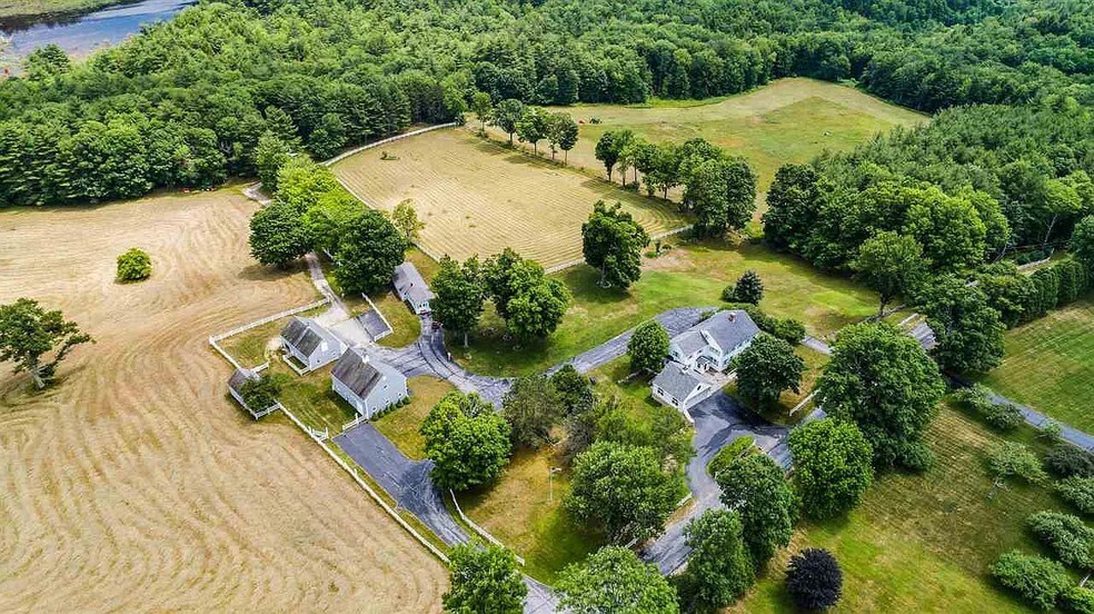 127 Windy Row, Peterborough, NH for sale - Primary Photo - Image 1 of 1