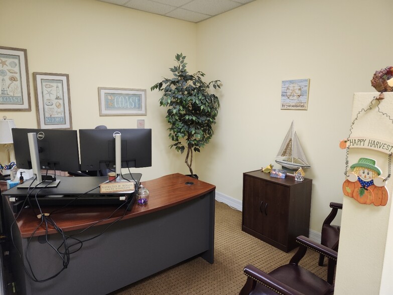 3760 W Eau Gallie Blvd, Melbourne, FL for lease - Building Photo - Image 3 of 9