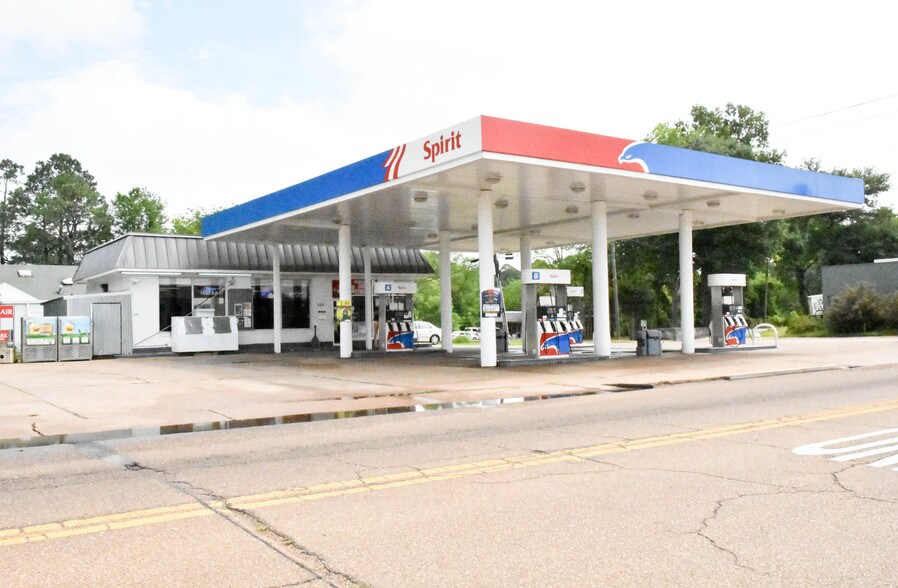 100 W Third St, Forest, MS for sale - Primary Photo - Image 1 of 1