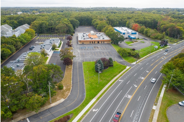 250 Patchogue Yaphank Rd, East Patchogue, NY for sale - Aerial - Image 2 of 16