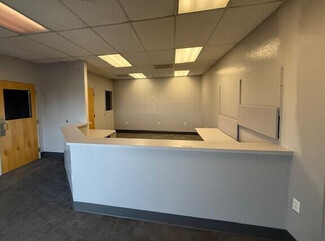 More details for 7334 Crater Lake Hwy, White City, OR - Retail for Sale