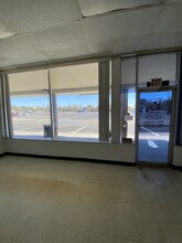 10690-10696 Lem Turner Rd, Jacksonville, FL for lease Building Photo- Image 2 of 5