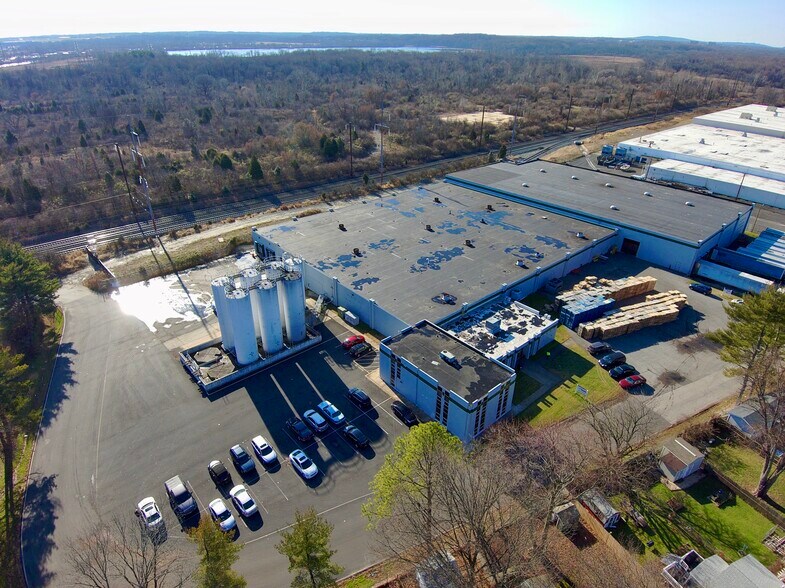 1 Crowell Rd, Wilmington, DE 19804 Industrial for Lease