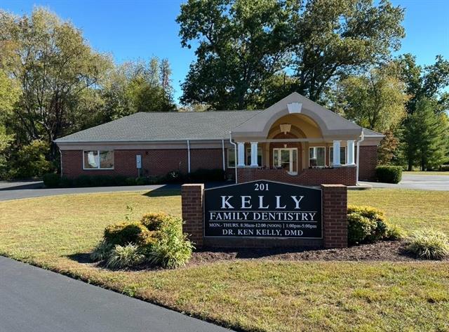 201 Pleasant Valley Rd, Franklin, KY for lease - Primary Photo - Image 1 of 26