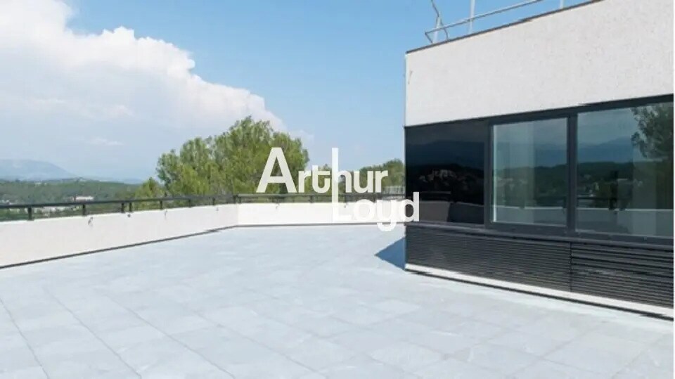 Office in Valbonne for sale - Building Photo - Image 3 of 5