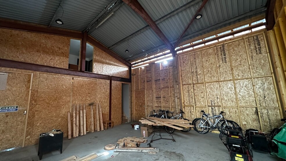 Pier Rd, Gairloch for sale - Interior Photo - Image 3 of 4