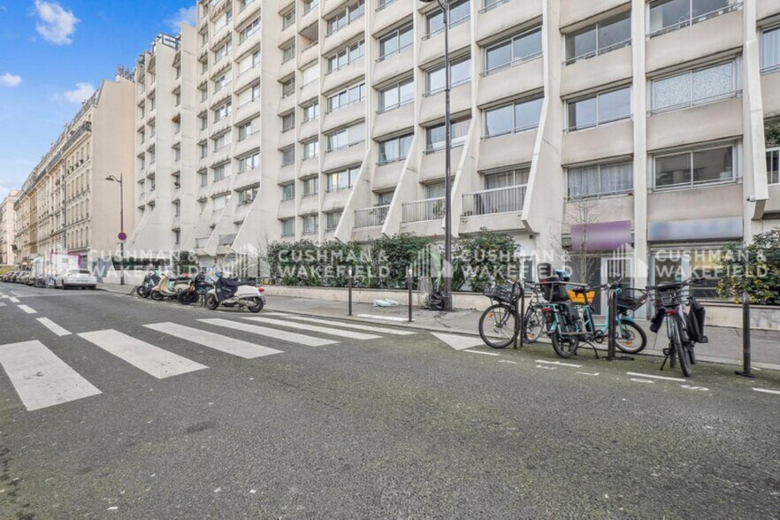 42 Rue De L'Aqueduc, Paris for lease - Building Photo - Image 3 of 4